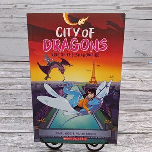 City of Dragons Rise of the Shadowfire (Graphic Novel) - Paperback Scholastic